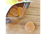 「明治 果汁グミ とろけるふたつの果実 オレンジ＆レモン 袋52g」のクチコミ画像 by もみぃさん