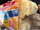 「ヤマザキ ザクザククッキーパン 練乳クリーム ホームパイ使用 袋1個」のクチコミ画像 by kina子いもさん