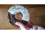 「ローソン ホワイトチョコオールドファッションドーナツ 飛騨高原牛乳使用」のクチコミ画像 by ケンシンさん
