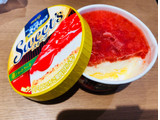 「明治 エッセルスーパーカップ Sweet’s 苺ショートケーキ カップ172ml」のクチコミ画像 by シナもンさん