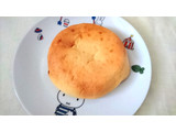 「ローソン チーズメロンパン 4種のチーズ入りクリーム」のクチコミ画像 by シモイケさん