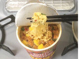 「日清食品 カップヌードル スモーキーチリしょうゆ味 カップ77g」のクチコミ画像 by レビュアーさん
