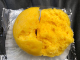 「タカキベーカリー ITSUTSUBOSHI 濃いレモン蒸しパン 袋1個」のクチコミ画像 by あんめろんさん