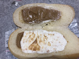 「ヤマザキ 塩キャラメルクリームコッペパン 袋1個」のクチコミ画像 by レビュアーさん