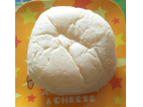 「ヤマザキ ブルーベリージャム＆ヨーグルトホイップパン 袋1個」のクチコミ画像 by にゃあこさん