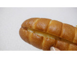 「ローソン ちぎれるマカダミアナッツフランスパン」のクチコミ画像 by かいわれ大根さん