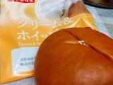 「ヤマザキ クリーム＆ホイップパン 袋1個」のクチコミ画像 by にこたらまるさん