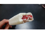 「井村屋 クリームチーズアイス ストロベリー 袋65ml」のクチコミ画像 by しろねこエリーさん