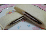 「ヤマザキ ランチパック ダブル板チョコ＆ホイップ 袋2個」のクチコミ画像 by 紫の上さん