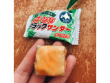 「有楽製菓 メロ～ンなミニブラックサンダー 袋12個」のクチコミ画像 by ユズハさん