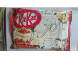 「ネスレ キットカット ミニ 大人の甘さ こだわりのストロベリー 袋12枚」のクチコミ画像 by ayumiさん