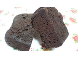 「ファミリーマート 濃厚厚切りチョコケーキ」のクチコミ画像 by 紫の上さん