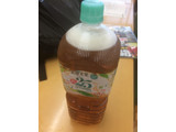 「コカ・コーラ 爽健美茶 25周年特別限定ブレンド ペット2L」のクチコミ画像 by もぐもぐもぐ太郎さん