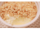 「ロッテ SWEETS SQUARE 濃密なのに軽やかほろほろクランブルのチーズケーキアイス 袋110ml」のクチコミ画像 by Yulikaさん