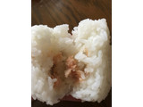「セブン-イレブン 厳選米おむすび 鮭の粕漬け焼」のクチコミ画像 by ちぴちぴさん