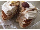「ローソン Uchi Cafe’ SWEETS モンブランのクリームパンケーキ」のクチコミ画像 by あぴたんさん