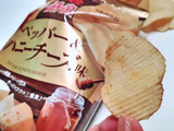「カルビー ポテトチップス ペッパー＆ハニーチーズ味 袋55g」のクチコミ画像 by MAA しばらく不在さん