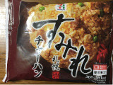 セブン＆アイ セブンプレミアム すみれチャーハンの実食写真（ビールが一番さん）