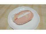 「ヤマザキ いちご蒸しケーキ あまおう苺のジャム 袋1個」のクチコミ画像 by やっぺさん