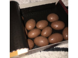 「ロッテ アーモンドチョコレート 黒糖きなこ 箱74g」のクチコミ画像 by まえ子んさん