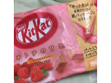 「ネスレ キットカット ミニ オトナの甘さ ラズベリー 袋12枚」のクチコミ画像 by まえ子んさん
