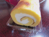 「ローソン 焼チーズケーキロール 4個入」のクチコミ画像 by gggさん