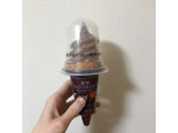 「ローソン Uchi Cafe’ SWEETS 濃厚ショコラ＆ミルクワッフルコーン 180ml」のクチコミ画像 by ヘルシーさん