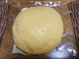 「ファミリーマート ファミマ・ベーカリー こだわりのメロンパン バター風味ホイップ」のクチコミ画像 by gggさん