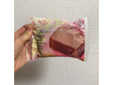 「ファミリーマート FAMIMA CAFE＆SWEETS 桜のパウンドケーキ」のクチコミ画像 by ももっち0511さん