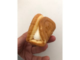 「モンテール 小さな洋菓子店 クリーミーチーズのワッフル 袋4個」のクチコミ画像 by こつめかわうそさん
