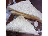 「ローソン ふわふわクリームチーズケーキサンド」のクチコミ画像 by ぺりちゃんさん