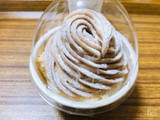 「ローソン Uchi Cafe’ SWEETS Specialite 栗堪能モンブラン」のクチコミ画像 by なしなしなしなしさん