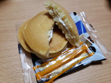 「リョーユーパン パンケーキ ホイップ＆マーガリン 袋2個」のクチコミ画像 by はまポチさん