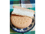 「セブンプレミアム バニラ香るクッキーサンド 袋1個」のクチコミ画像 by しおさばさん