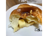「ファミリーマート ファミマ・ベーカリー 塩バターチーズ」のクチコミ画像 by シロゴマさん
