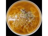 「明星食品 麺とスープだけ 黄金鶏油中華そば カップ108g」のクチコミ画像 by tddtakaさん