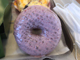 ミスタードーナツ ストロベリーリングの実食写真（こつめかわうそさん）