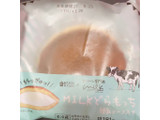 「ローソン Uchi Cafe’×Milk MILKどらもっち 練乳ソース入り」のクチコミ画像 by まえ子んさん