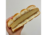 「セブン-イレブン 白バラ牛乳パンのかすてらサンド コーヒー味」のクチコミ画像 by apricotさん