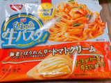 「日清食品冷凍 もちっと生パスタ 海老とほうれん草のトマトクリーム 袋291g」のクチコミ画像 by ぺりちゃんさん