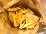 「カルビー シンポテト 金色バター味 袋30g」のクチコミ画像 by やにゃさん
