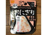 「Onisi えっ！？にぎらずにできる携帯おにぎり 鮭 袋42g」のクチコミ画像 by ティパニさん