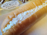 「イトーパン ソフトフランスサンド 練乳クリーム 袋1個」のクチコミ画像 by ピノ吉さん