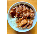 「ローソン 三元豚の厚切りロースソースカツ丼 とんかつ まい泉監修ソース使用」のクチコミ画像 by カスタード ホイップさん