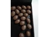 「ロッテ アーモンドチョコレート メープル＆クッキー 箱76g」のクチコミ画像 by もこもこもっちさん