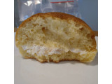 「ミニストップ MINISTOP CAFE ザクッと食感を楽しむふわふわパン（パフ入りバニラミルククリーム） 袋1個」のクチコミ画像 by レビュアーさん