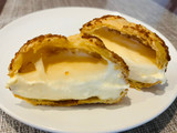「ビアードパパ 濃厚バターミルククリーム クッキーシュー」のクチコミ画像 by Memoさん