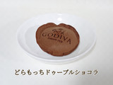 「ローソン Uchi Cafe’ × GODIVA どらもっち ドゥーブルショコラ」のクチコミ画像 by よちえっちさん