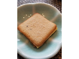 「TTC ラングドシャ 九州産紅茶＆チェダーチーズ 5枚」のクチコミ画像 by 食い倒れ太郎さん