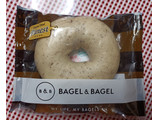 「ニューデイズ Panest BAGEL＆BAGEL ベーグル 国産小麦とあずきバター 1個」のクチコミ画像 by hiro718163さん